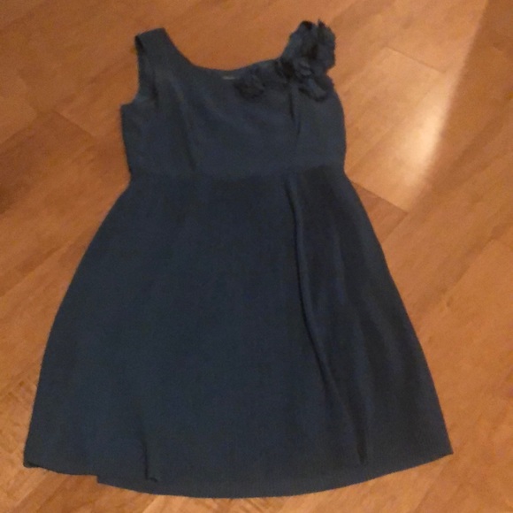 Very cute teal dress. - Picture 1 of 3